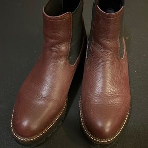 Caslon weather resistant Chelsea boot SZ 8M